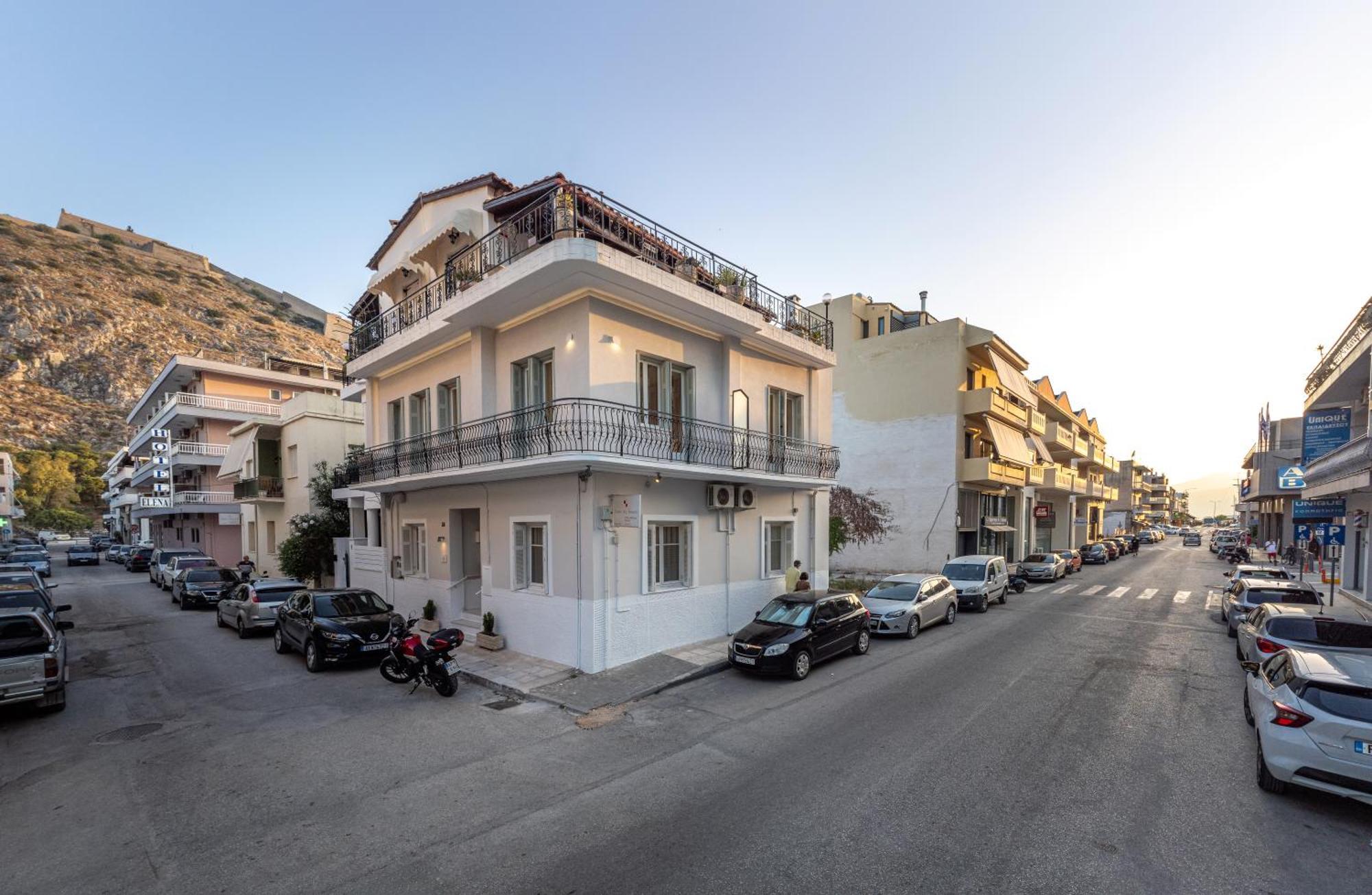 Casa Navarino By Immobilis Nafplio Exterior photo